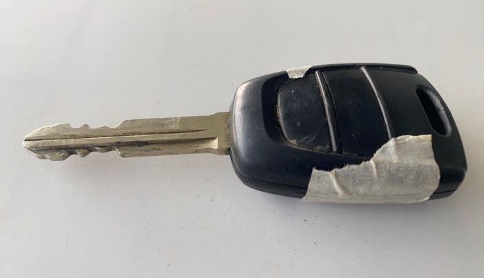 2020 Hyundai Grand i10 MAGNA 1.2 KAPPA VTVT, Petrol, Manual, 13,254 km, Key Close Up