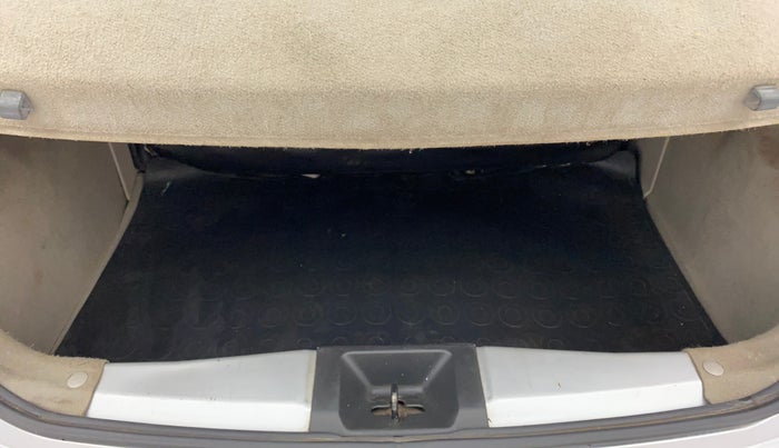 2014 Nissan Micra XV CVT, Petrol, Automatic, 53,202 km, Boot Inside