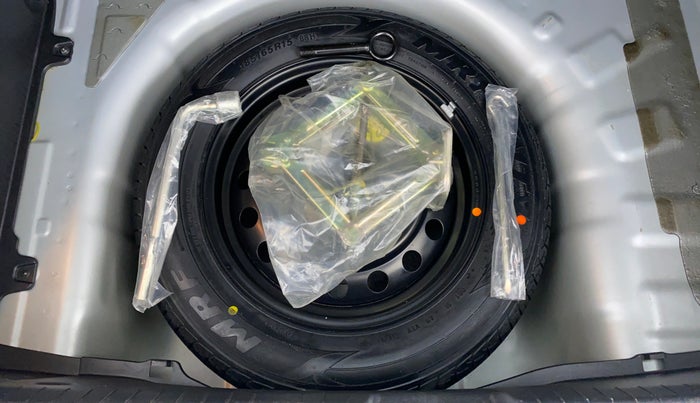 2019 Hyundai Elite i20 1.2  ASTA (O) CVT, Petrol, Automatic, 14,735 km, Spare Tyre