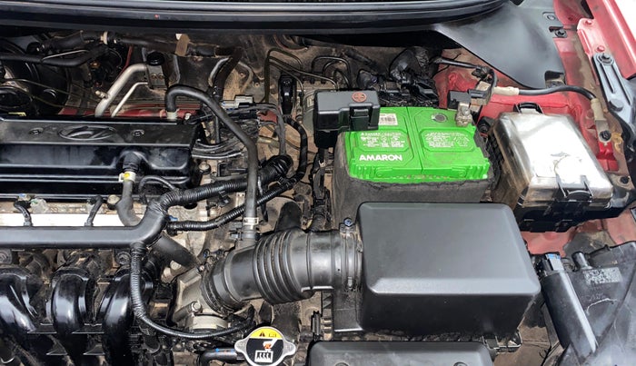 2017 Hyundai Elite i20 ASTA 1.2 DUAL TONE, Petrol, Manual, 1,00,868 km, Engine View - Left