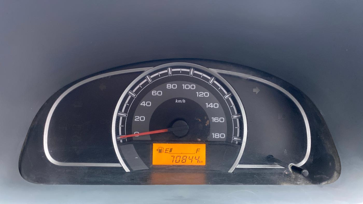 2015 Maruti Alto 800 LXI, Petrol, Manual, 70,861 km, Odometer Image
