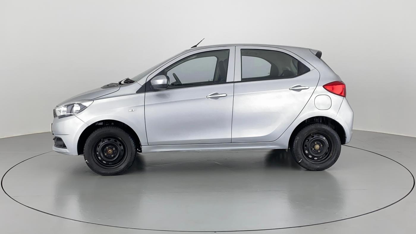 2017 Tata Tiago XT 1.2 REVOTRON, Petrol, Manual, 15,250 km, Left Side