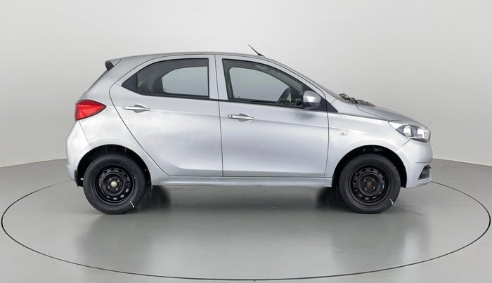2017 Tata Tiago XT 1.2 REVOTRON, Petrol, Manual, 15,250 km, Right Side View