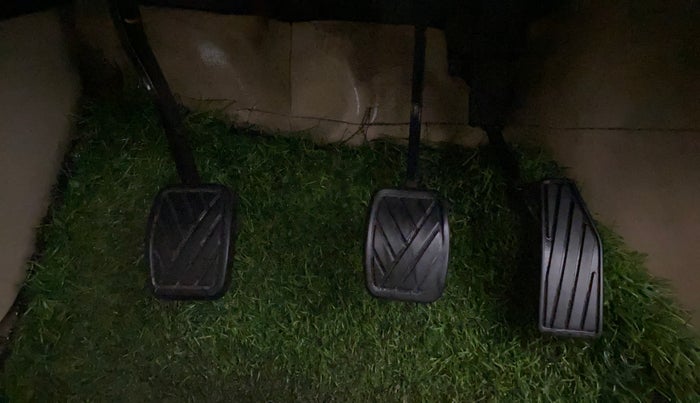 2021 Maruti Dzire VXI, Petrol, Manual, 62,996 km, Pedals