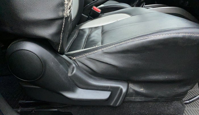2019 Maruti Baleno DELTA 1.2 K12, Petrol, Manual, 44,983 km, Driver Side Adjustment Panel