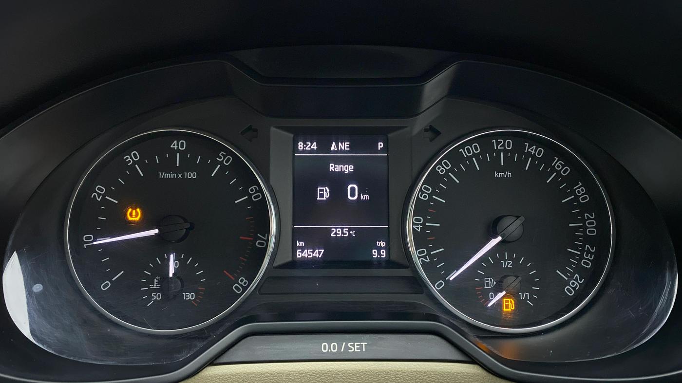 2017 Skoda Octavia 1.8 TSI STYLE PLUS AT, Petrol, Automatic, 64,547 km, Odometer Image