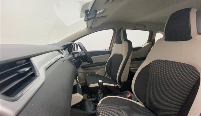2020 Renault TRIBER RXZ, Petrol, Manual, 17,130 km, Right Side Front Door Cabin