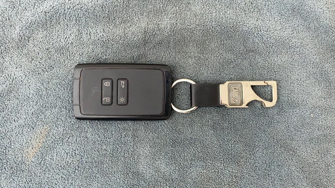 2020 Renault TRIBER RXZ, Petrol, Manual, 17,130 km, Key Close Up