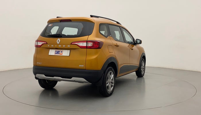 2020 Renault TRIBER RXZ, Petrol, Manual, 17,130 km, Right Back Diagonal