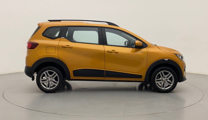 2020 Renault TRIBER RXZ, Petrol, Manual, 17,130 km, Right Side View