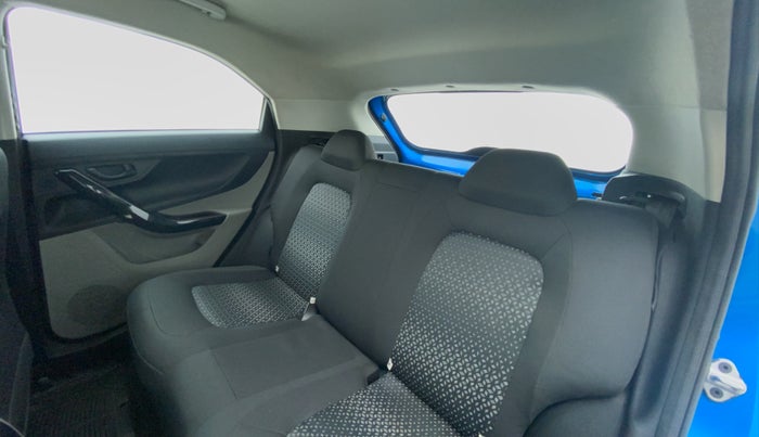 2019 Tata NEXON XM 1.2, Petrol, Manual, 19,825 km, Right Side Rear Door Cabin
