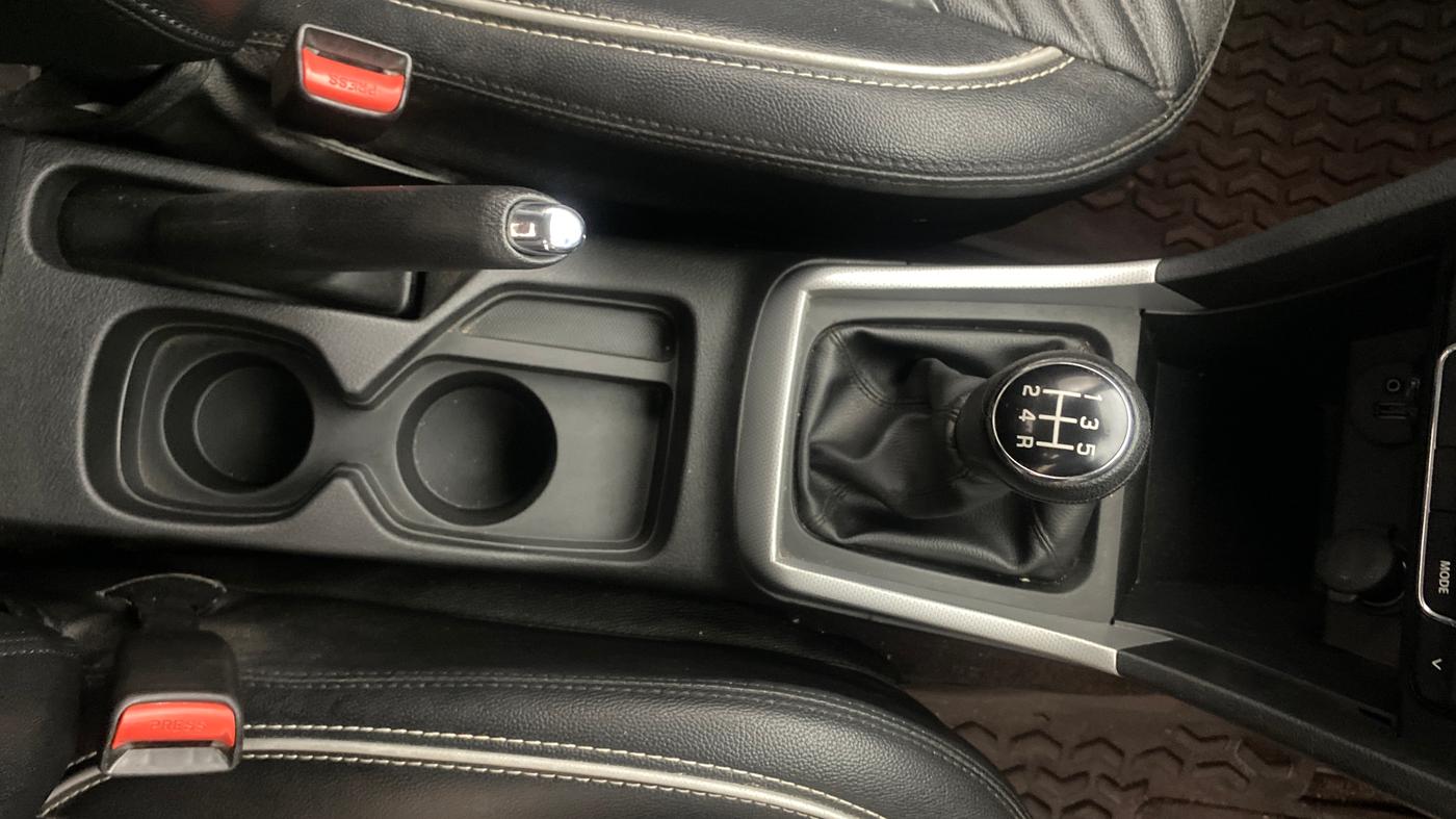 2021 Maruti Vitara Brezza VXI, Petrol, Manual, 62,439 km, Gear Lever