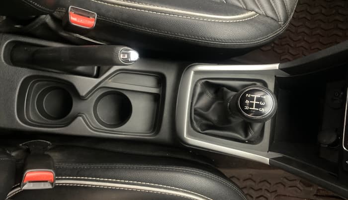 2021 Maruti Vitara Brezza VXI, Petrol, Manual, 62,439 km, Gear Lever