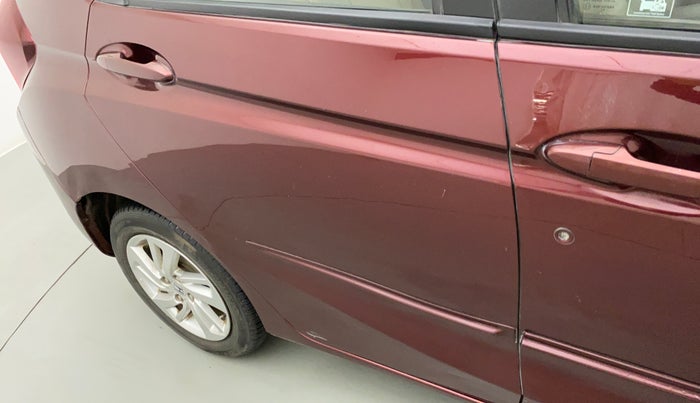 2015 Honda Jazz 1.2L I-VTEC V AT, Petrol, Automatic, 91,800 km, Right rear door - Slightly dented