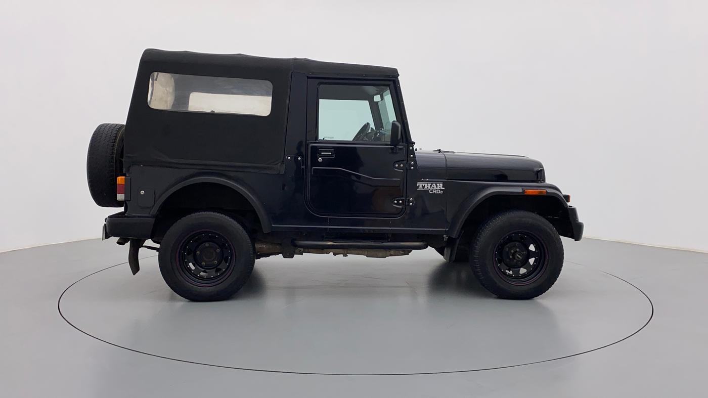 2017 Mahindra Thar CRDE 4X4 BS IV, Diesel, Manual, 46,425 km, Right Side View