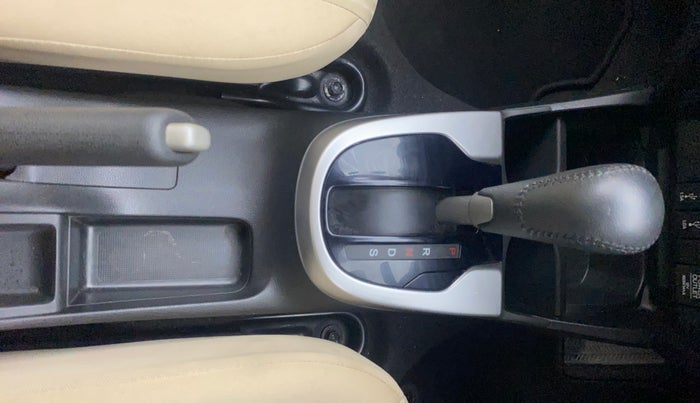2019 Honda Jazz 1.2L I-VTEC VX CVT, Petrol, Automatic, 41,310 km, Gear Lever