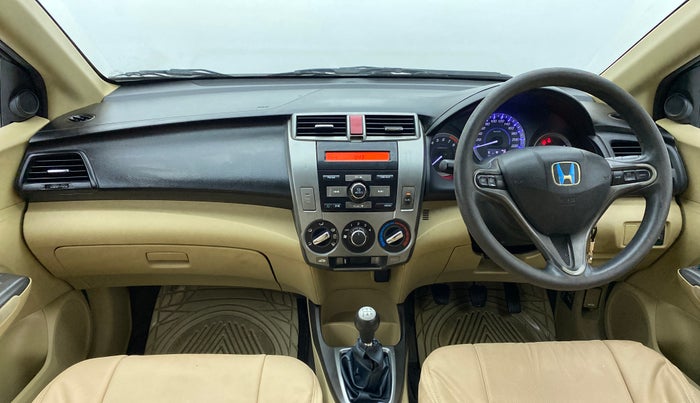 2013 Honda City V MT PETROL, Petrol, Manual, 65,747 km, Dashboard View