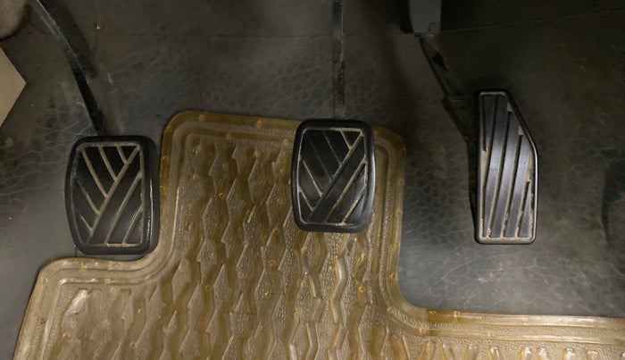 2019 Maruti Dzire VDI, Diesel, Manual, 63,769 km, Pedals