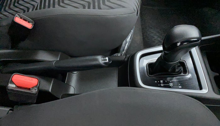 2021 Maruti Swift ZXI (AMT), Petrol, Automatic, 6,415 km, Gear Lever