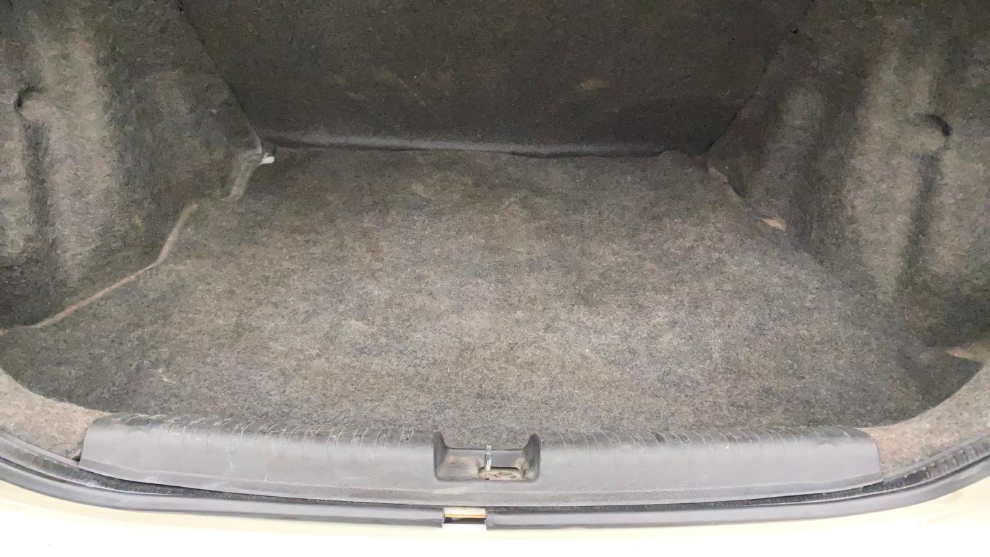 2014 Honda Amaze 1.2L I-VTEC VX AT, Petrol, Automatic, 48,414 km, Boot Inside