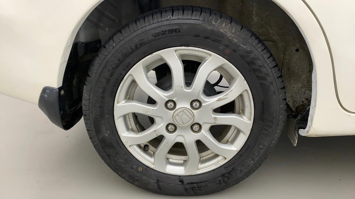 2014 Honda Amaze 1.2L I-VTEC VX AT, Petrol, Automatic, 48,414 km, Right Rear Wheel