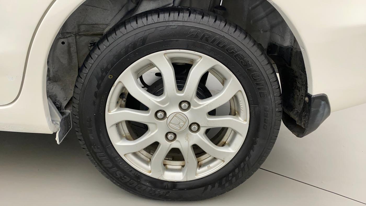 2014 Honda Amaze 1.2L I-VTEC VX AT, Petrol, Automatic, 48,414 km, Left Rear Wheel