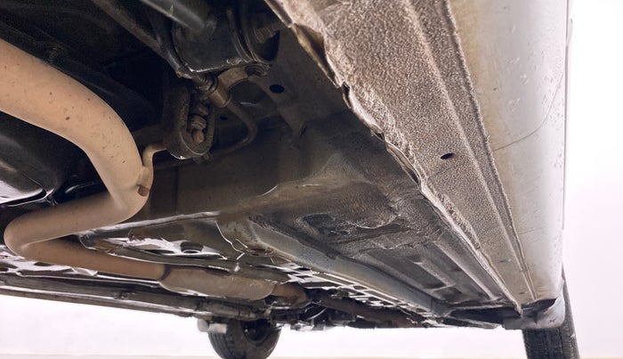 2009 Hyundai Accent EXECUTIVE, Petrol, Manual, 84,144 km, Right Side Underbody