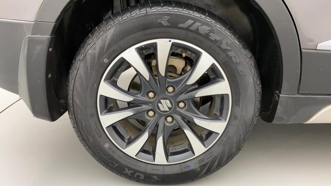 2018 Maruti S Cross ZETA 1.3 SHVS, Diesel, Manual, 58,035 km, Right Rear Wheel