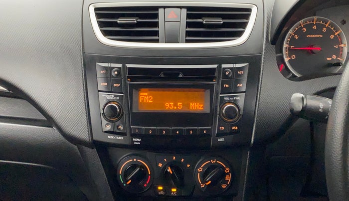 2016 Maruti Swift VXI, Petrol, Manual, 60,812 km, Air Conditioner