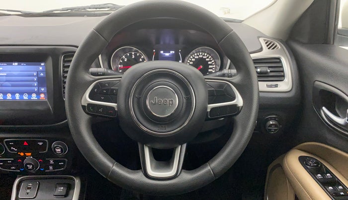 2017 Jeep Compass 2.0 LONGITUDE (O), Diesel, Manual, 63,836 km, Steering Wheel Close Up