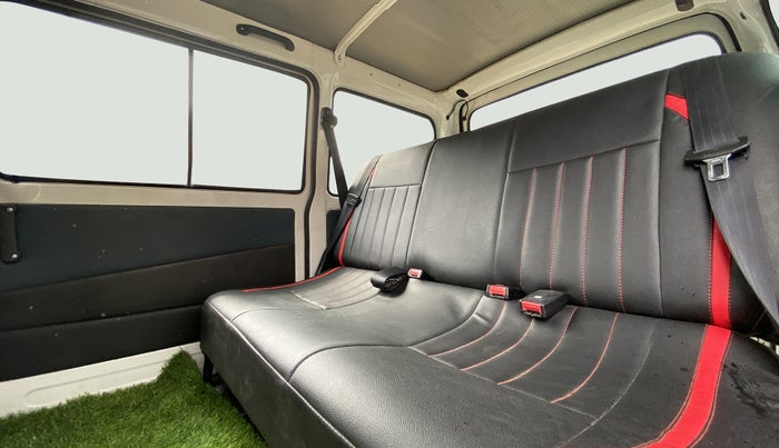2018 Maruti Omni STD, Petrol, Manual, 15,784 km, Right Side Rear Door Cabin