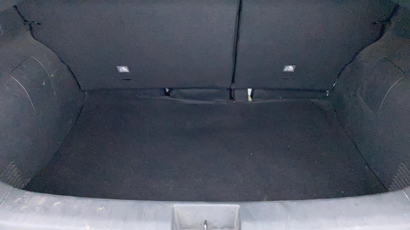 2021 Nissan MAGNITE XV EXECUTIVE, Petrol, Manual, 6,567 km, Boot Inside