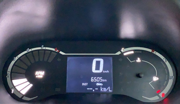 2021 Nissan MAGNITE XV EXECUTIVE, Petrol, Manual, 6,567 km, Odometer Image