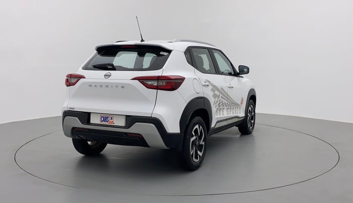 2021 Nissan MAGNITE XV EXECUTIVE, Petrol, Manual, 6,567 km, Right Back Diagonal