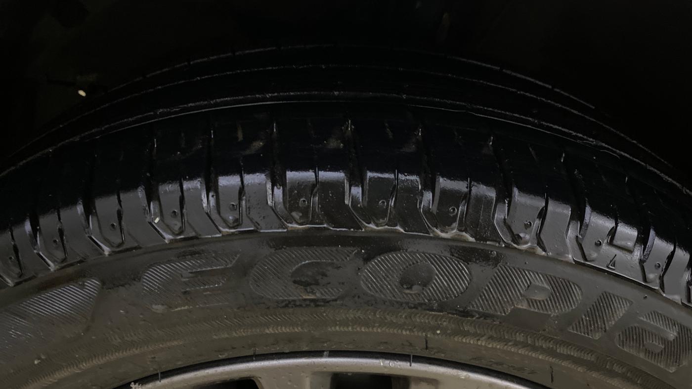 2021 Maruti Ertiga ZXI AT SHVS, Petrol, Automatic, 21,481 km, Left Front Tyre Tread