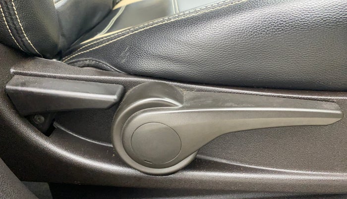 2014 Tata Zest XM 90PS DIESEL, Diesel, Manual, 88,525 km, Driver Side Adjustment Panel