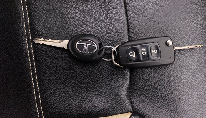 2014 Tata Zest XM 90PS DIESEL, Diesel, Manual, 88,525 km, Key Close Up