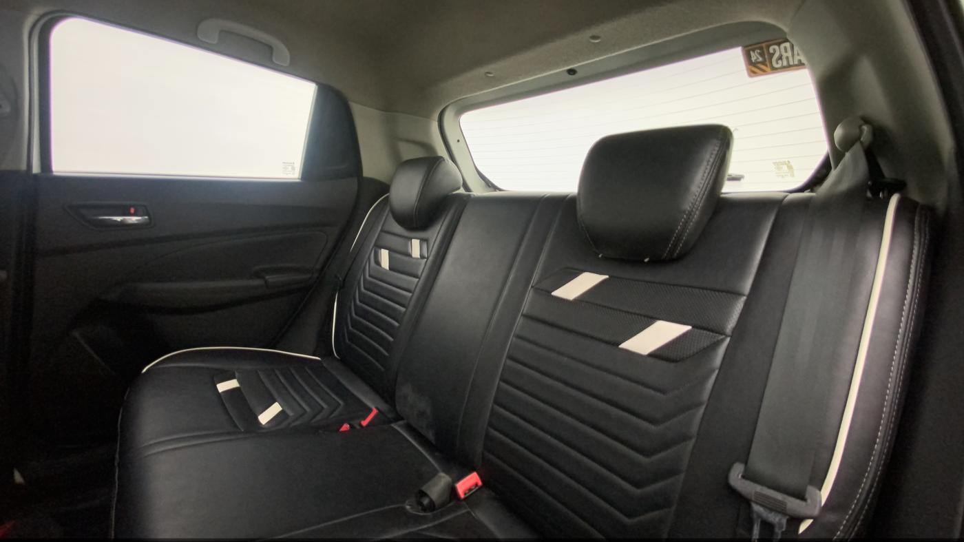 2018 Maruti Swift ZXI PLUS, Petrol, Manual, 60,852 km, Right Side Rear Door Cabin
