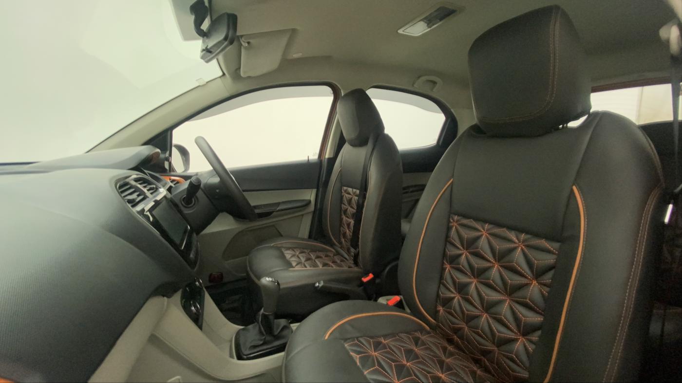 2018 Tata Tiago XZ PLUS PETROL, CNG, Manual, 36,638 km, Right Side Front Door Cabin