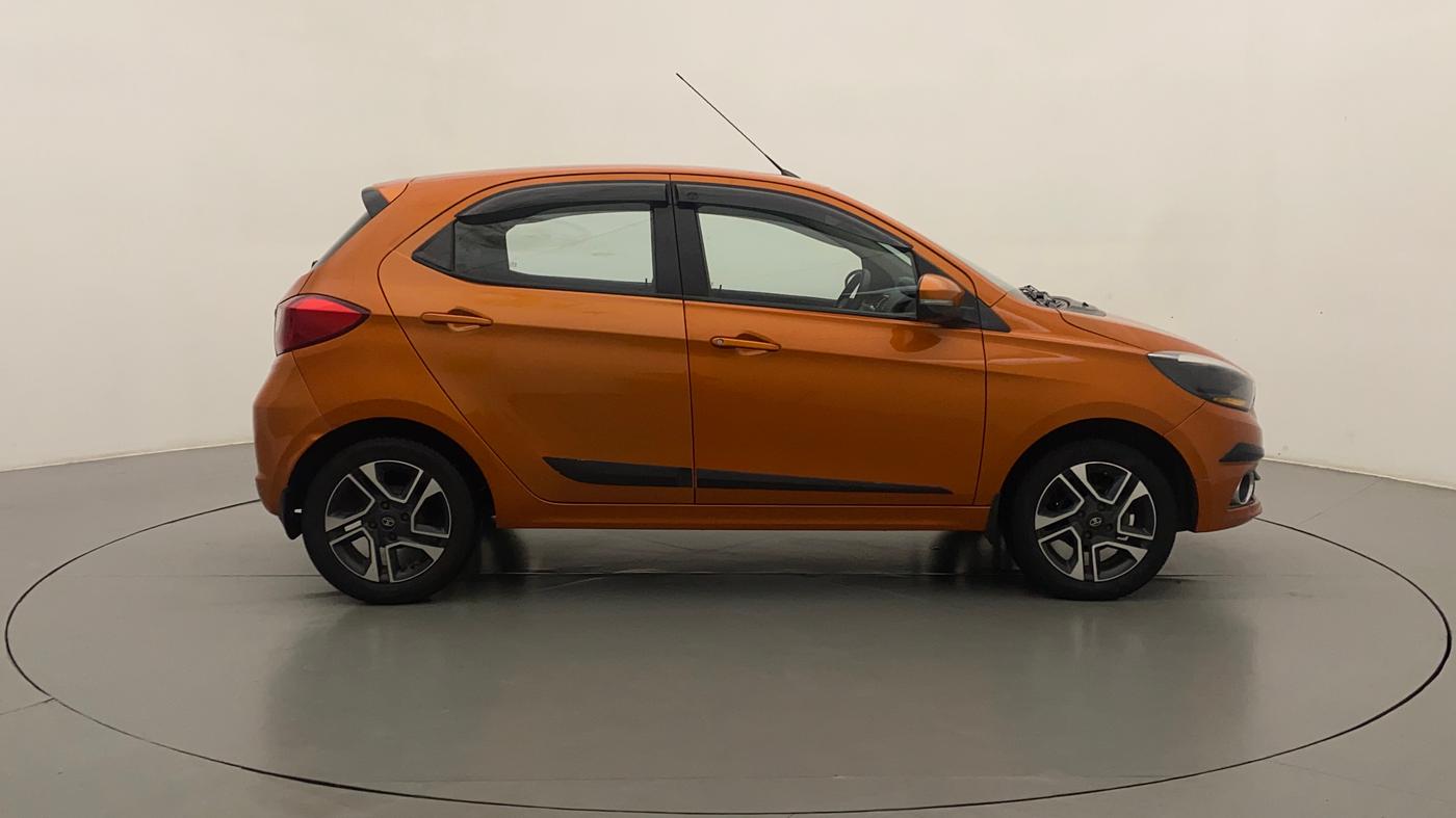 2018 Tata Tiago XZ PLUS PETROL, CNG, Manual, 36,638 km, Right Side