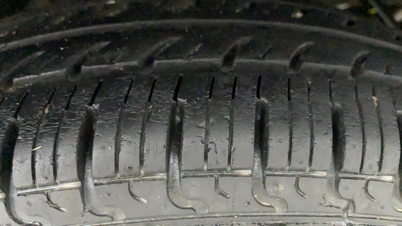 2019 Datsun Redi Go A, Petrol, Manual, 37,928 km, Right Rear Tyre Tread