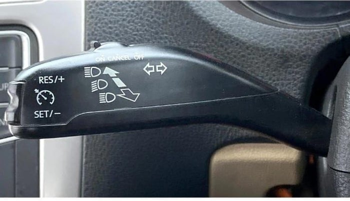 2016 Volkswagen Vento HIGHLINE PETROL, Petrol, Manual, 25,060 km, Adaptive Cruise Control