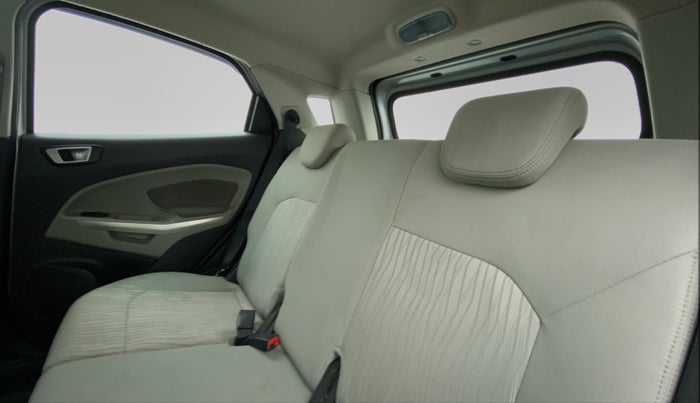 2015 Ford Ecosport 1.5 TITANIUM TI VCT AT, CNG, Automatic, 47,846 km, Right Side Rear Door Cabin