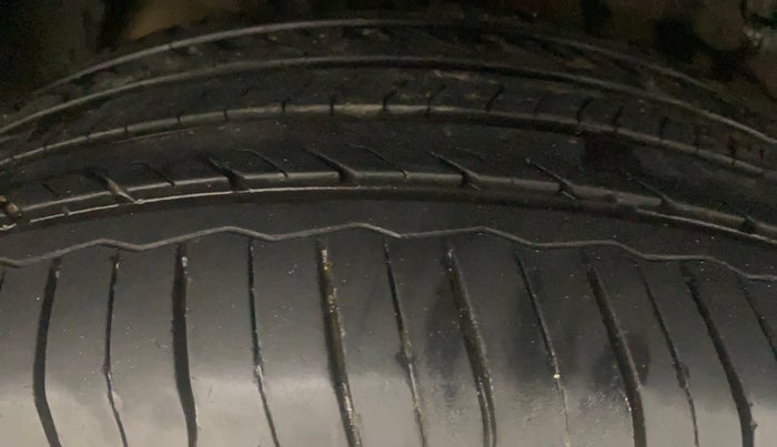 2024 Tata NEXON CREATIVE 1.2 PETROL, Petrol, Manual, 16,763 km, Right Rear Tyre Tread