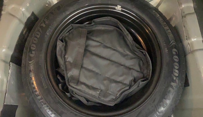 2024 Tata NEXON CREATIVE 1.2 PETROL, Petrol, Manual, 16,763 km, Spare Tyre