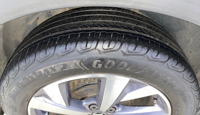 2021 Volkswagen TAIGUN TOPLINE 1.0 TSI AT, Petrol, Automatic, 53,441 km, Right Rear Tyre Tread