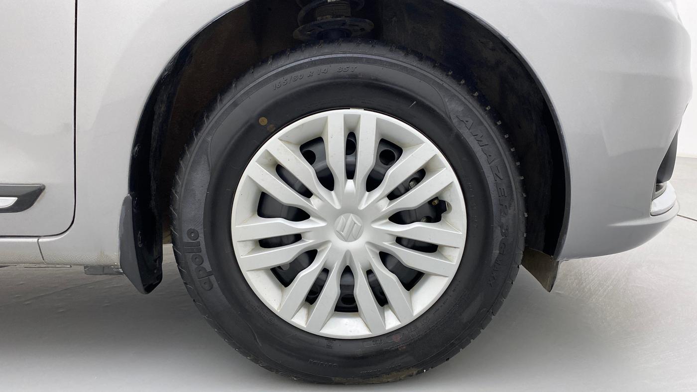 2020 Maruti Dzire VXI, Petrol, Manual, 20,057 km, Right Front Wheel