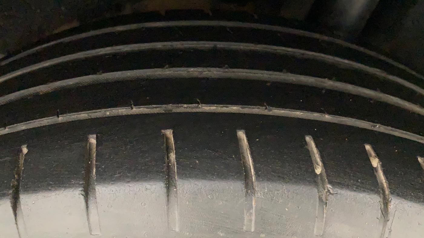 2016 Maruti Baleno ZETA PETROL 1.2, Petrol, Manual, 57,523 km, Left Rear Tyre Tread