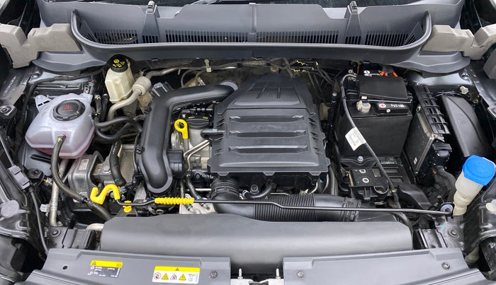 2021 Skoda KUSHAQ STYLE 1.0TSI AT, Petrol, Automatic, 14,897 km, Open Bonet