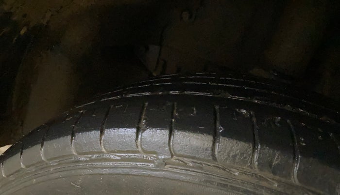 2021 Tata NEXON XM SUNROOF PETROL, Petrol, Manual, 69,427 km, Right Rear Tyre Tread